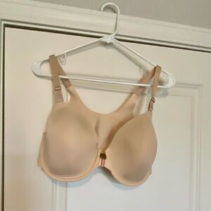 NWOT SOMA Vanishing 360 Perfect Coverage Front Closure light tan Bra. 36 DDD.
